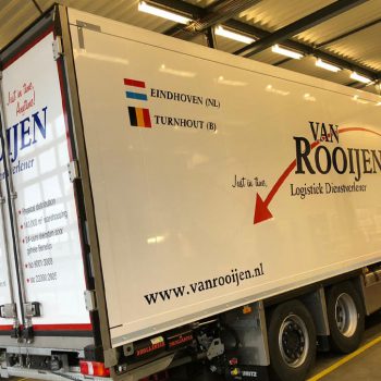 Vrachtwagenbelettering
