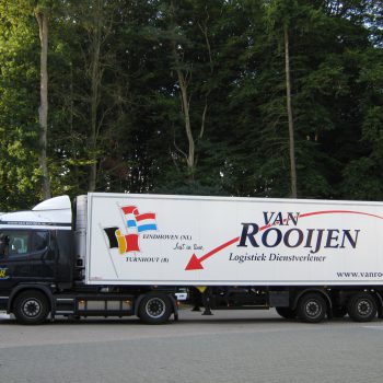 Vrachtwagenbelettering Van Rooijen Logistiek