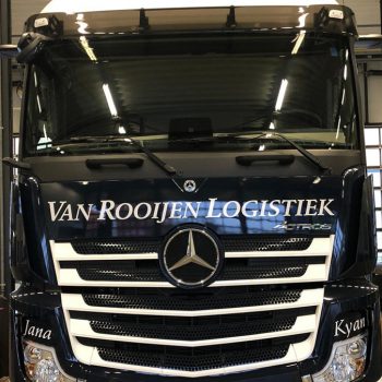 Vrachtwagenbelettering - van Rooijen