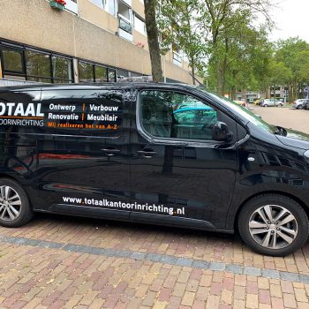 Belettering bestelbussen - Totaal Autobelettering