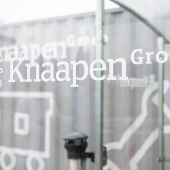 Raambelettering - Knaapen Groep