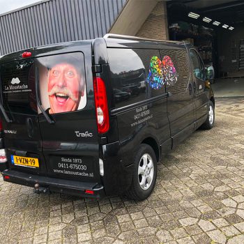 Belettering bestelbus - La Moustache